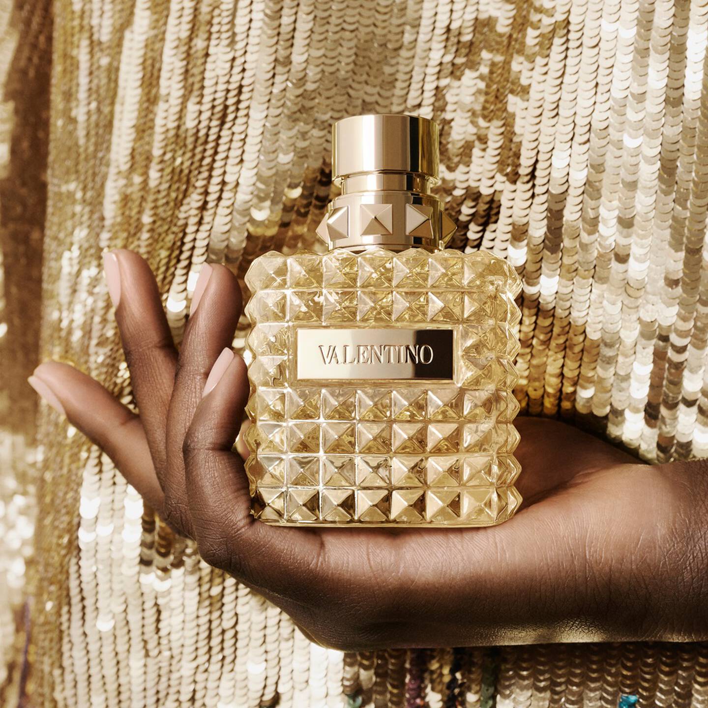 Valentino Donna Born in Roma Rendez-vous The Gold X Tahoe Essentials